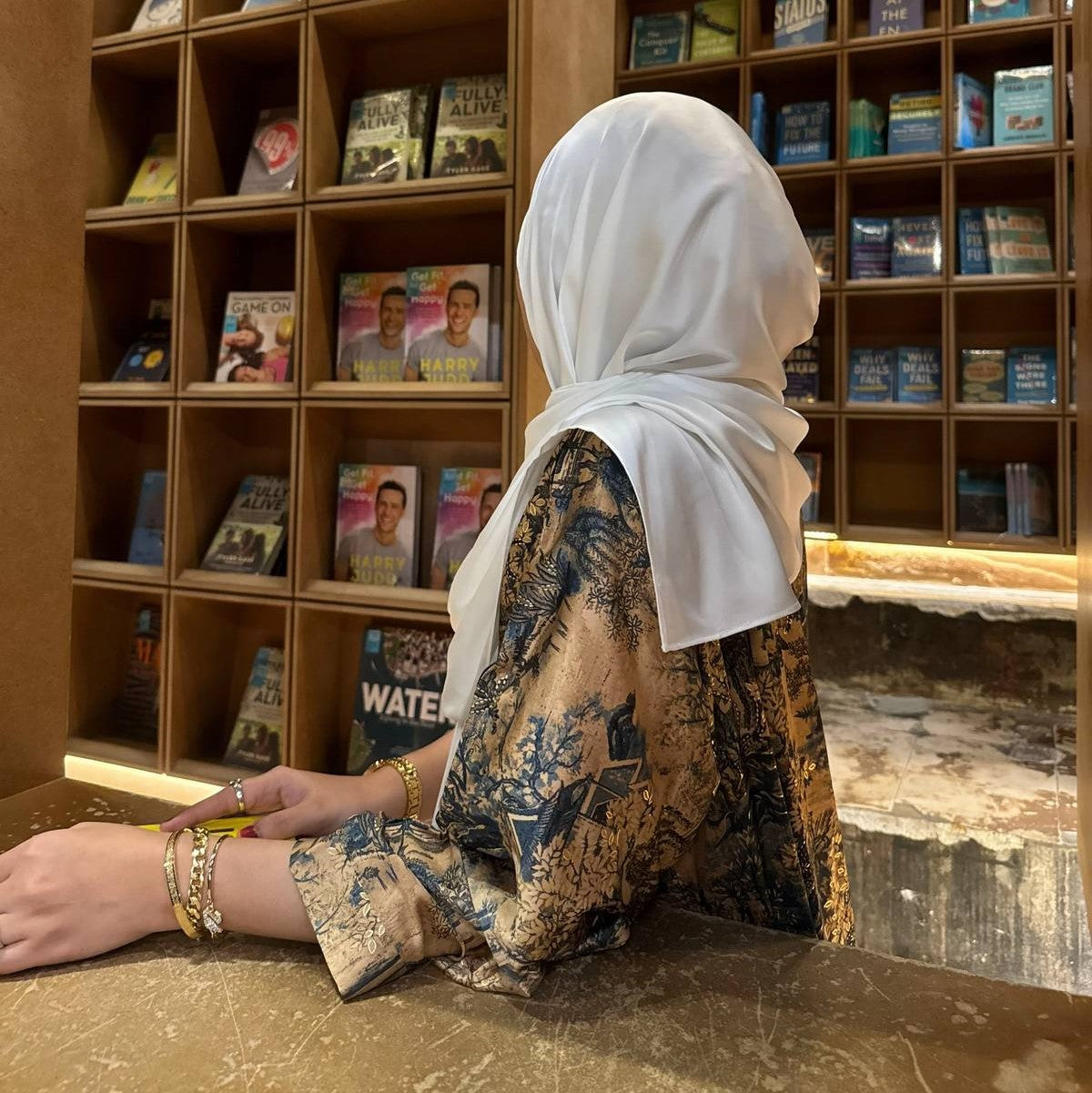 LENA - SAAFA ABAYA IN BLUE